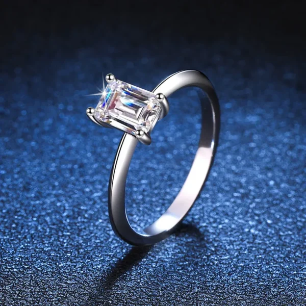 1 carat emerald cut moissanite ring