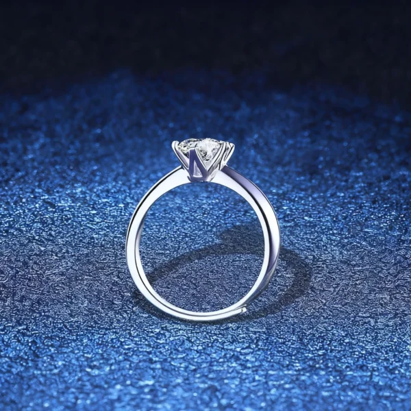 3 carat moissanite diamond ring